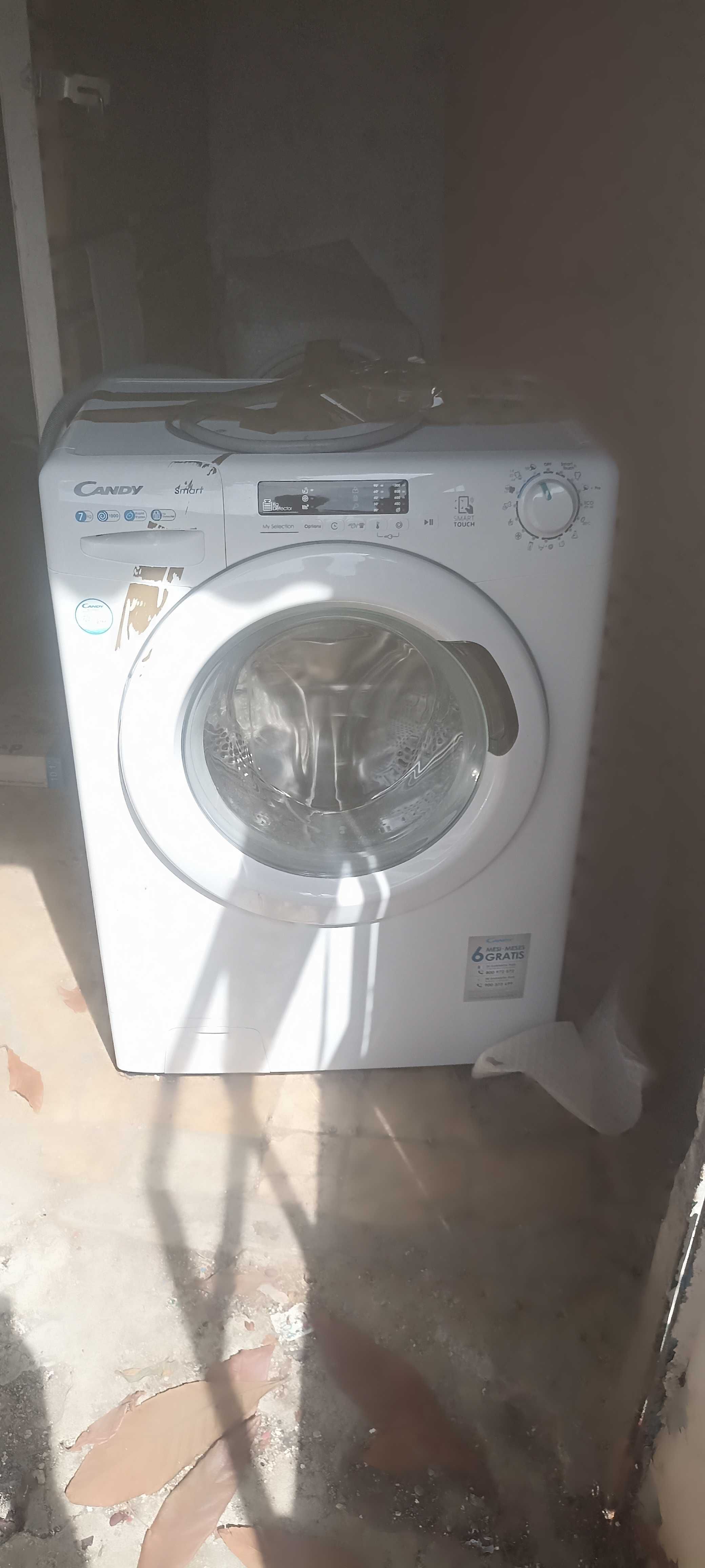 Máquina de lavar roupa