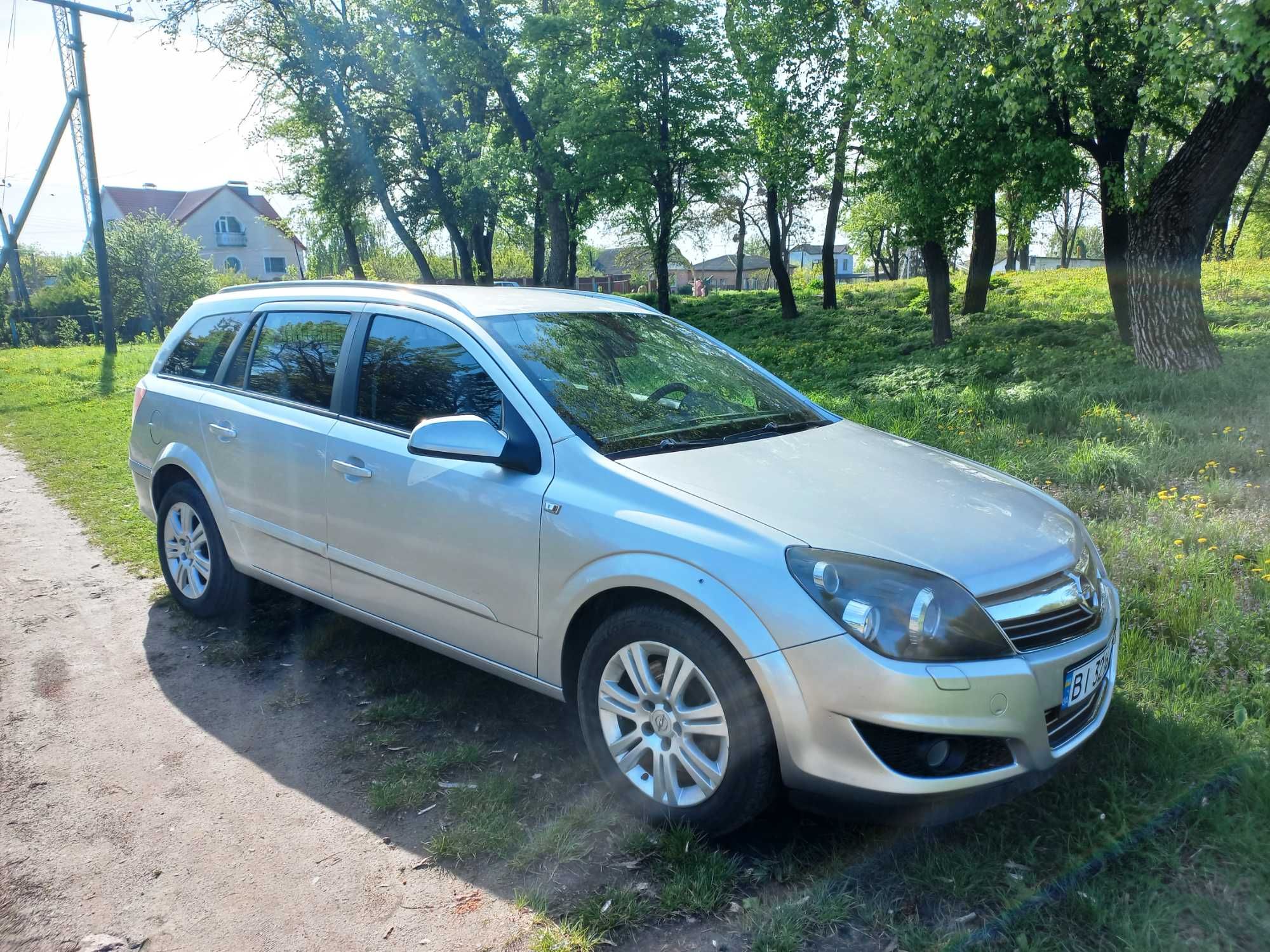 Opel Astra 2009р у відмінному стані 1,9cdti 150 к.с.