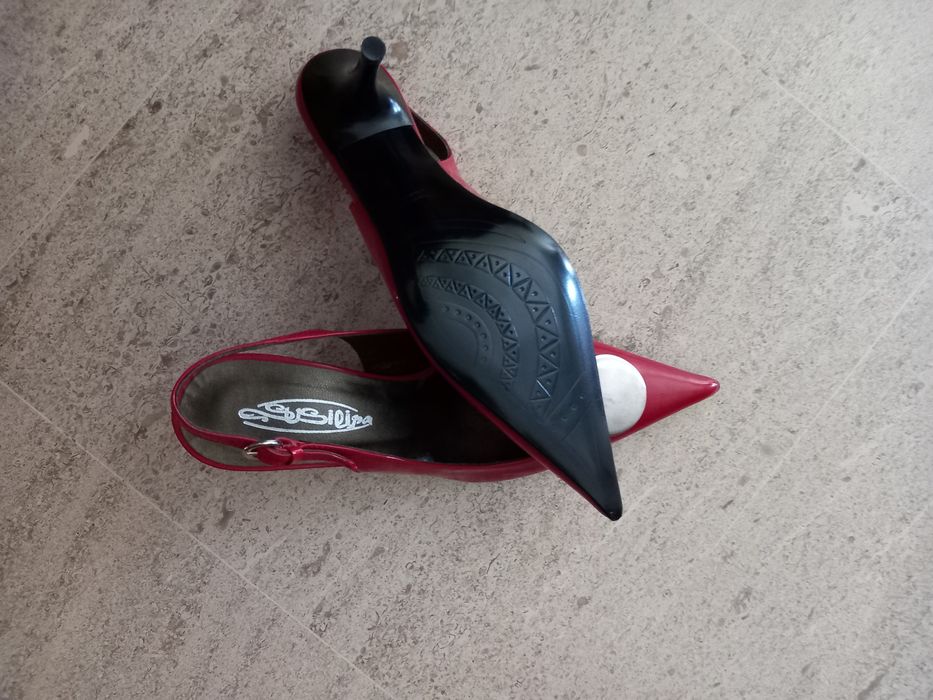 Sapatos vermelhos senhora 38 - NOVOS