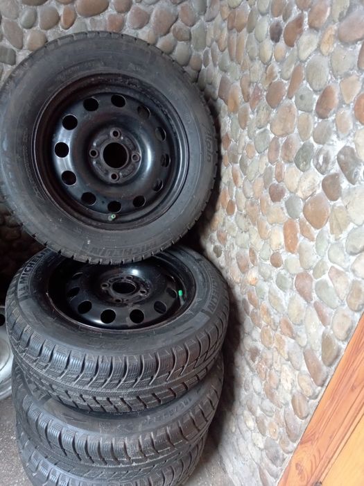 Колеса 4 штуки з дисками