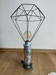 Lampka stojąca diy