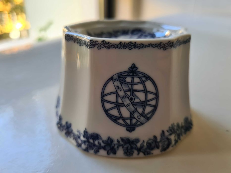 Saleiro em porcelana