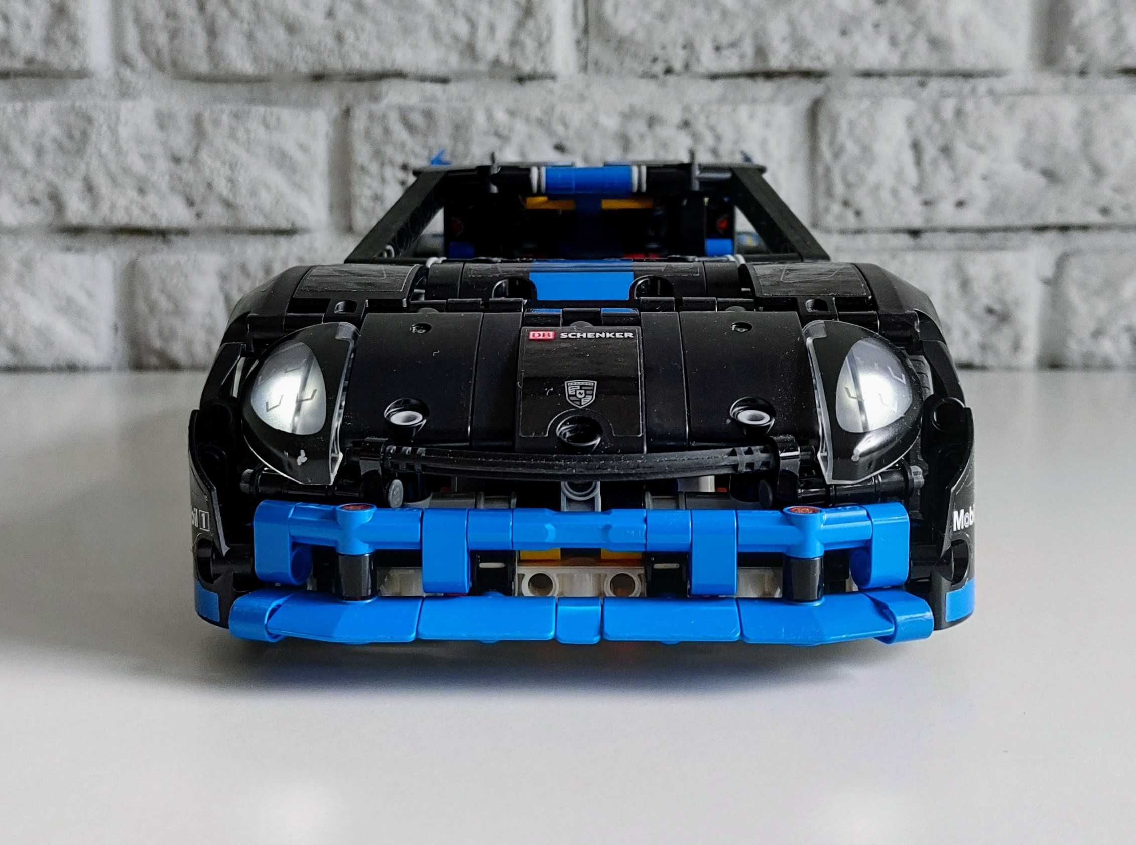 Lego Technic 42176 Porsche GT4 e-Performance (100%)