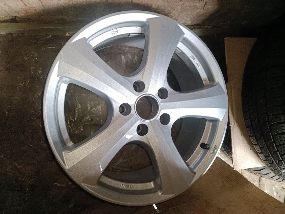 Комплект Титанів Диски BMW E65/66, 8Jx R 18 з відстанню 5x120, ET29