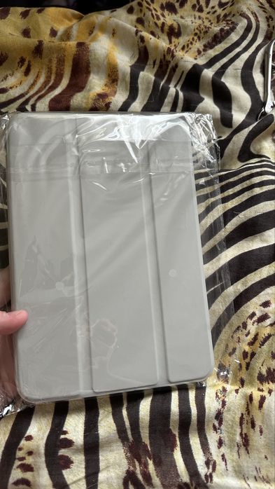 чехол на iPad 6/7 mini
