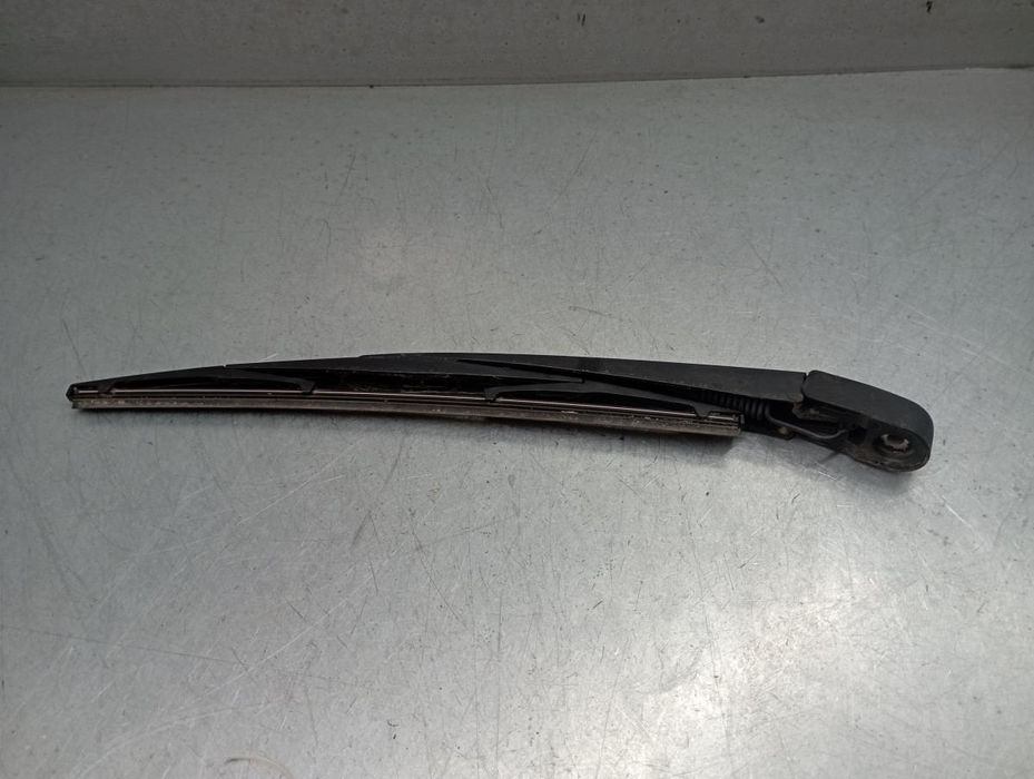 Haste / braço de escova limpa vidros trás NISSAN Leaf EV (ZE1)