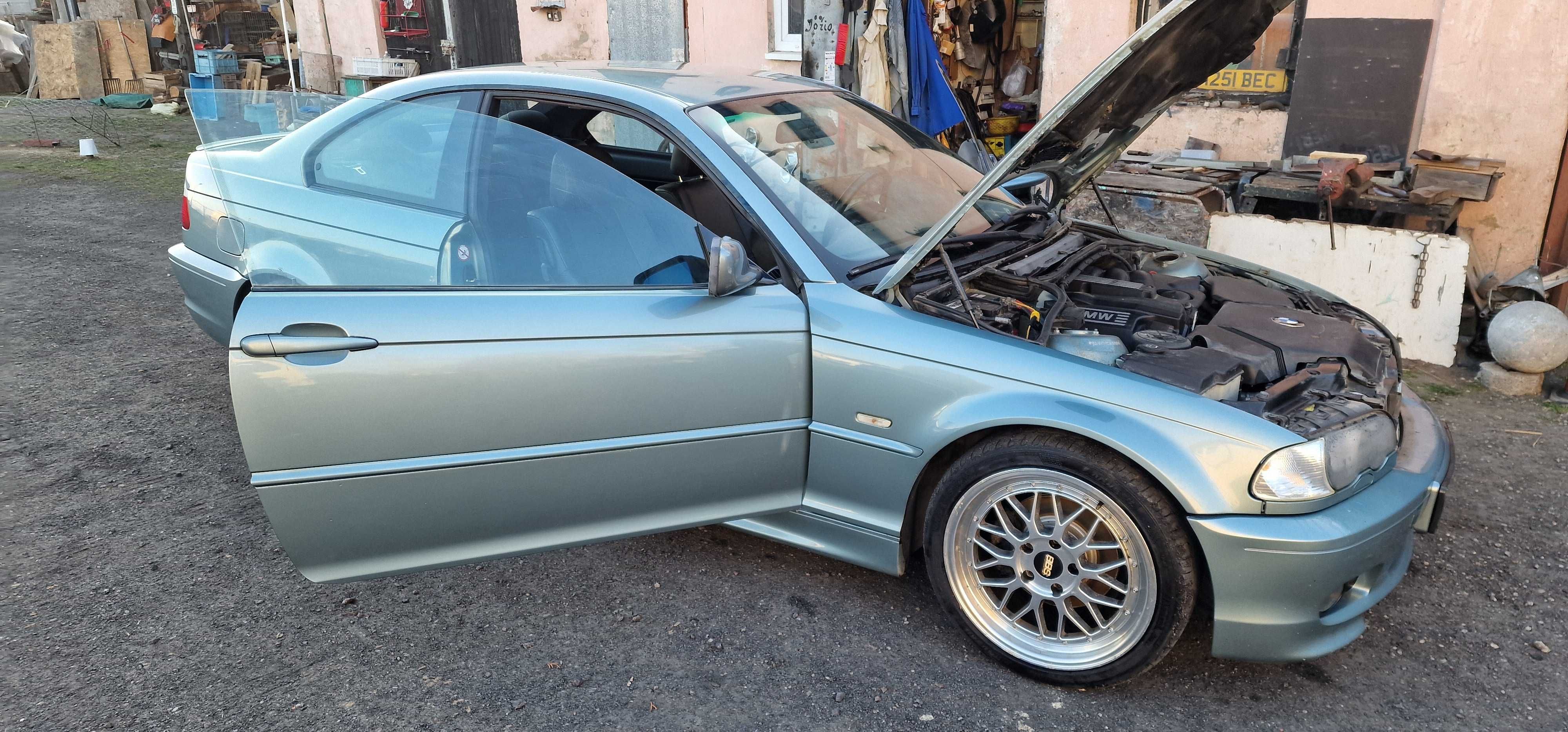 Bmw e46 blotnik prawy