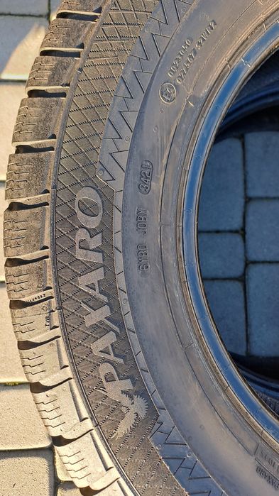 Opony 235/65 R 16 C zima bus