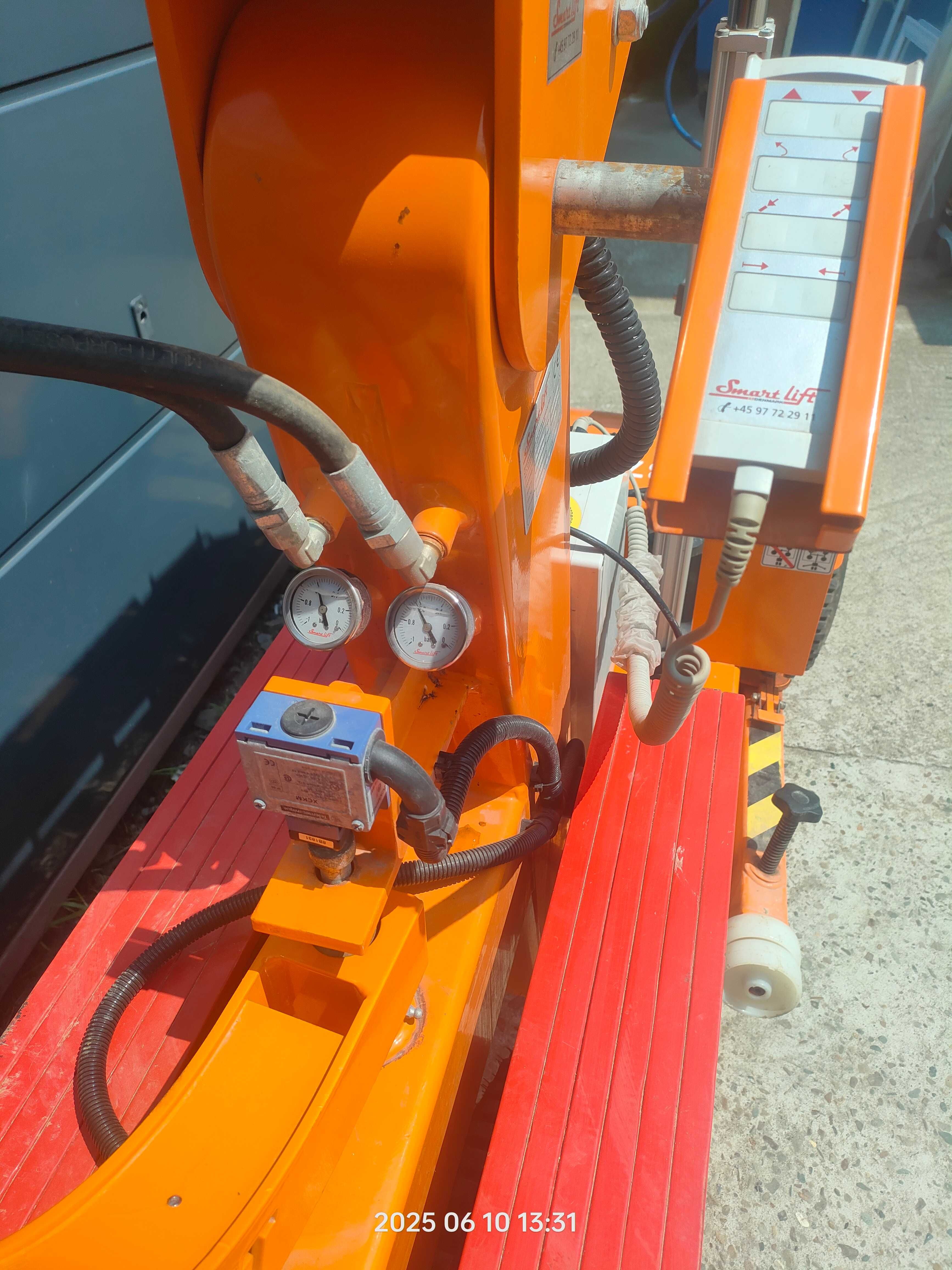 Manipulator do montażu szyb - Smart lift 608 Sl