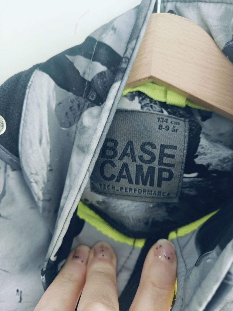 Kurtka przeciwdeszczowa Softshell basecamp 134