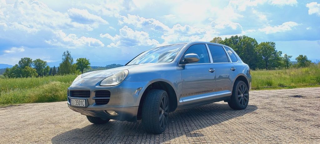 Do sprzedania Porsche Cayenne S