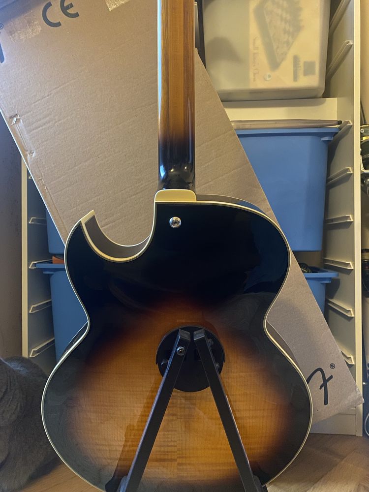 Ibanez AKJ95 VYS