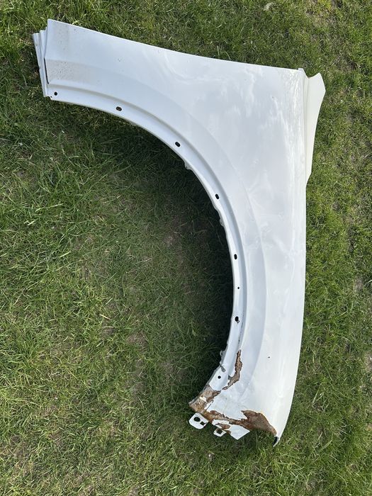 Додж дюранго R/T 2018 крило праве