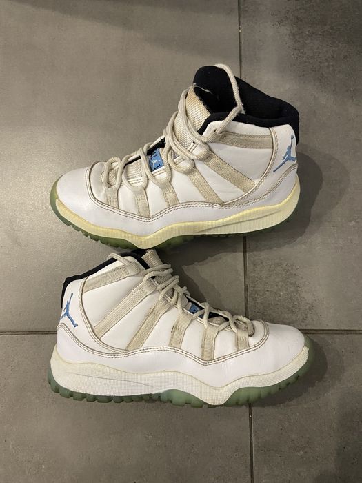 Buty retro Jordan model 11 roz. 33.