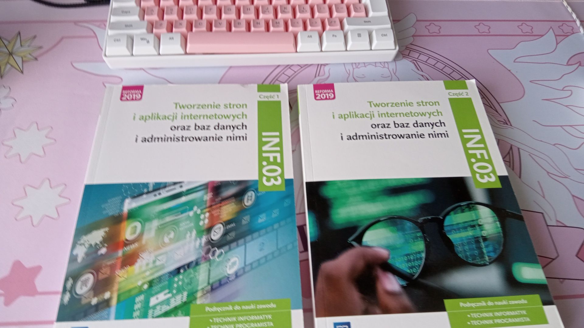 Komplet Tworzenie stron i aplikacji internetowych INF.03