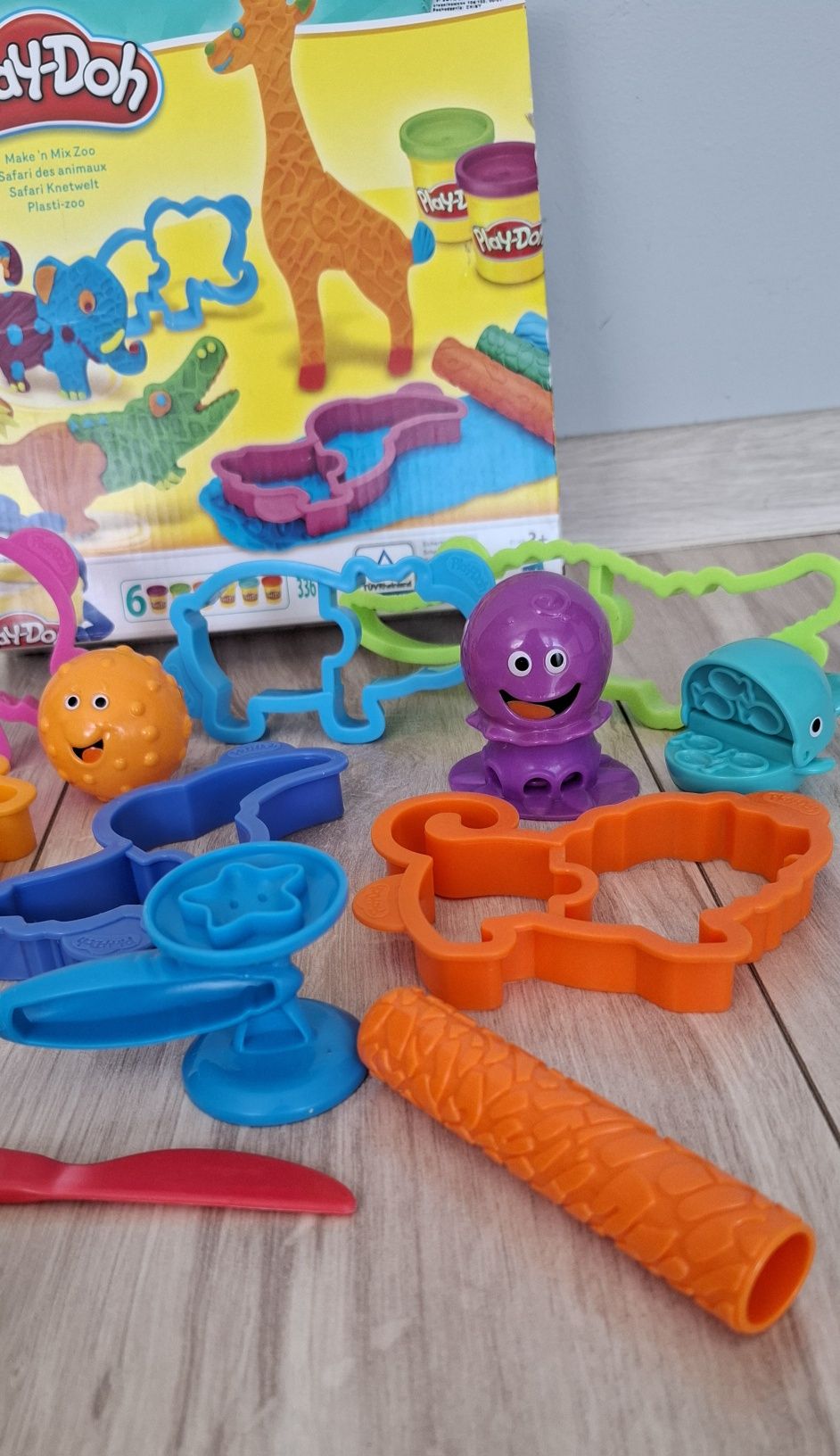 Play-Doh Zoo Safari