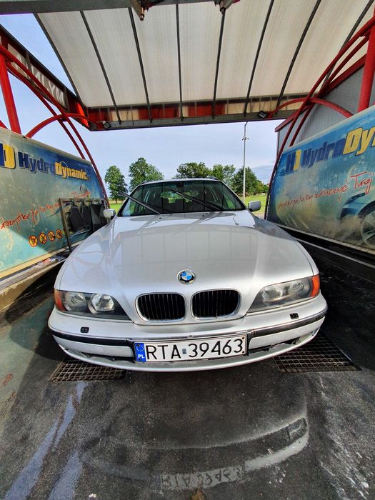 bmw e39 523i, 1999 rok.