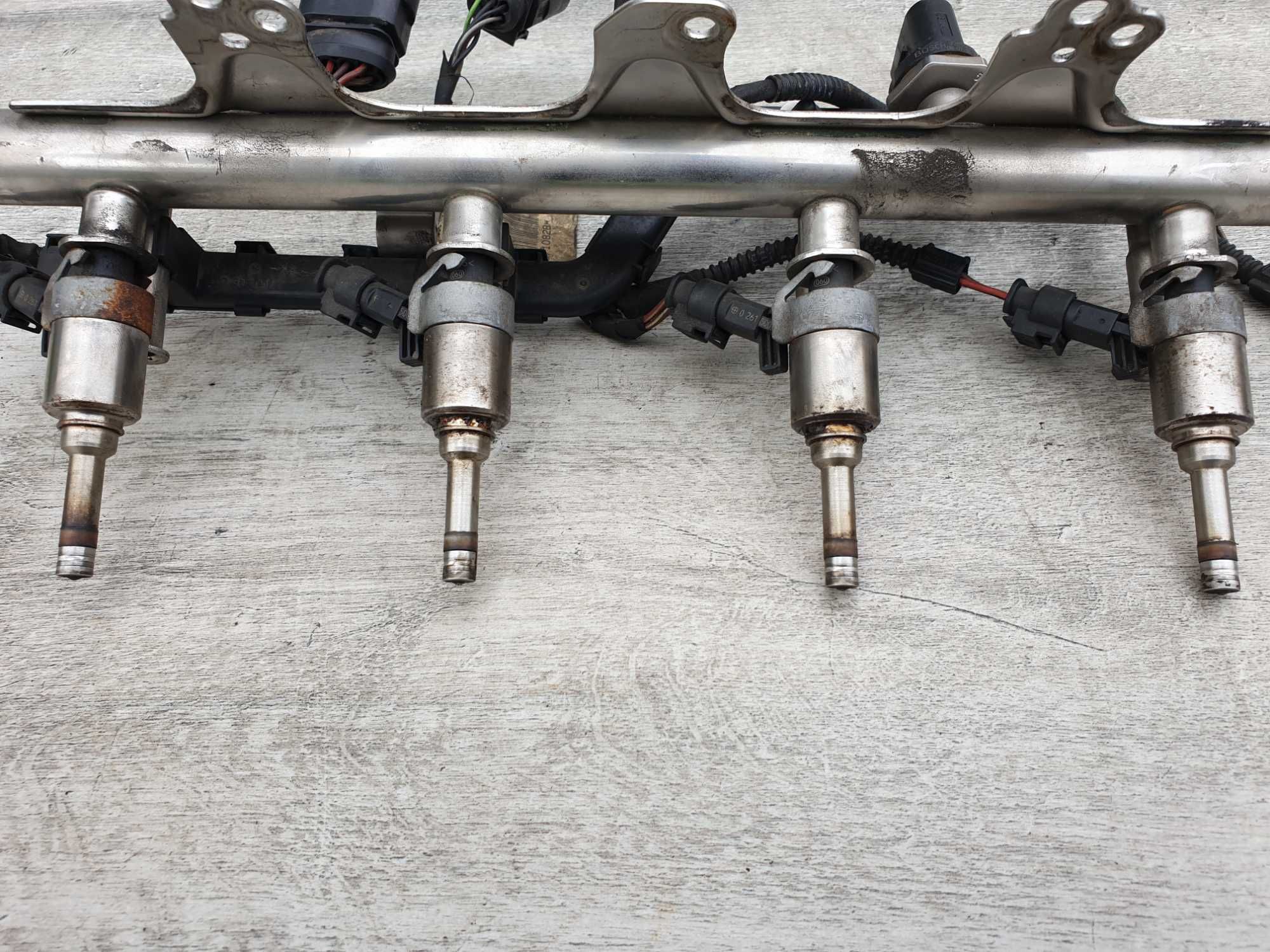 Audi A3 8P Q5 8R A4 B8 2.0 TFSI Wtryski Listwa czujnik CCZ CDN