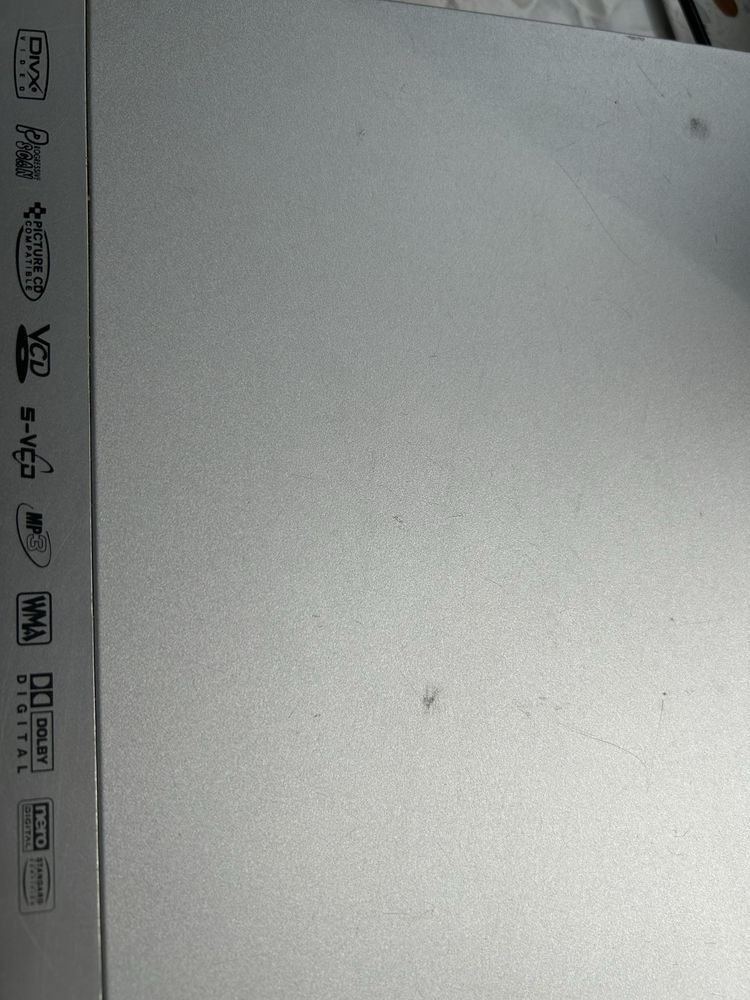 TEVION DVD 7000 z oryginalnym pilotem – klasyk połowy lat 2000