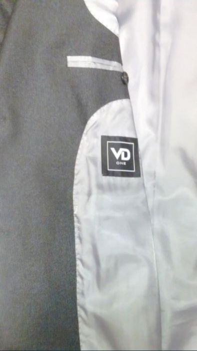 Костюм VDone+сорочка+краватка=готовий комплект до шлюбу!