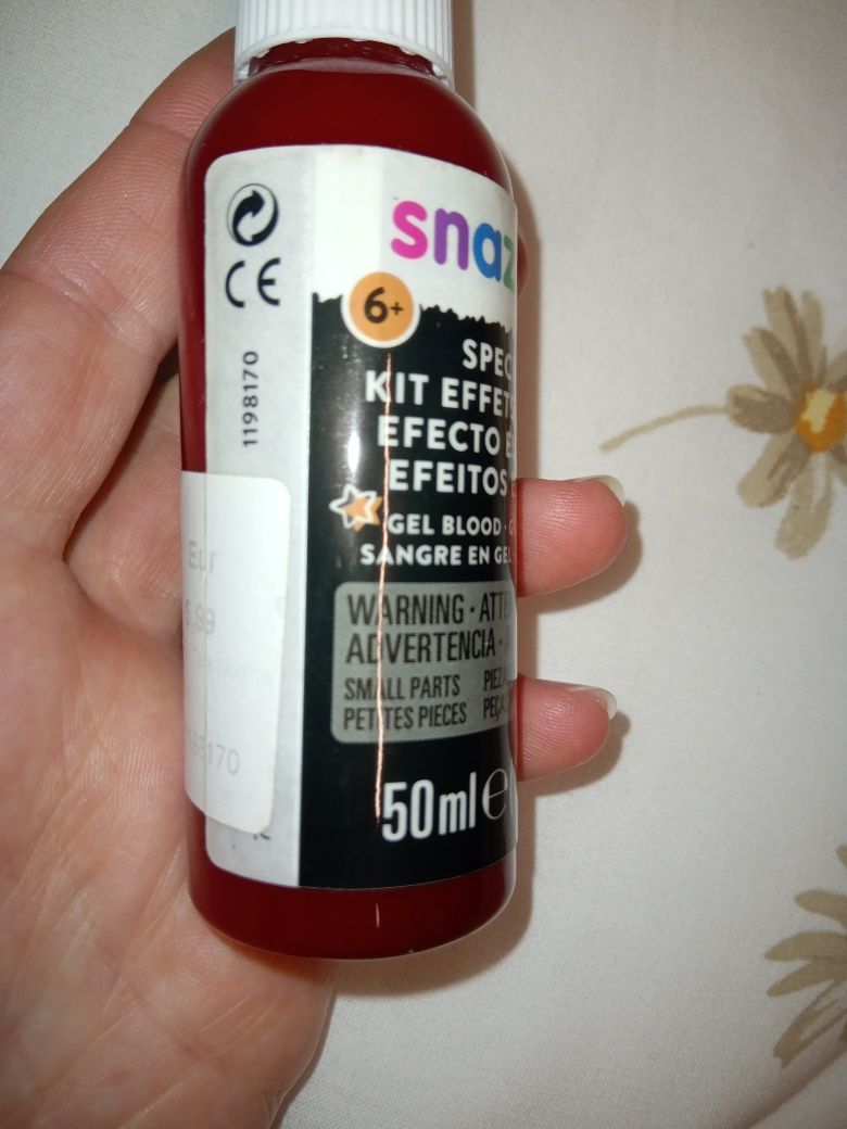 Maquilhagem de efeitos especiais, gel de sangue, Snazaroo