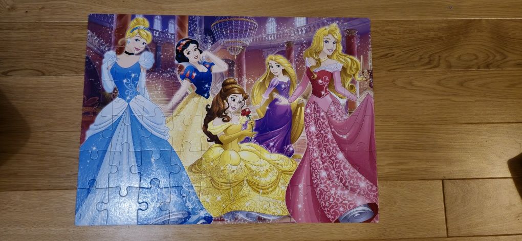 Puzzle księżniczki Disney maxi 60 elementow 70x50cm duże