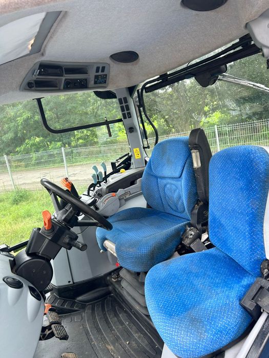 New Holland T7 210 przedni TUZ