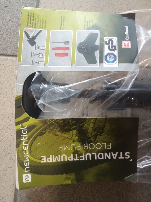 Насос немецкий алю напольный манометр иголка  насадки мяч велосипед