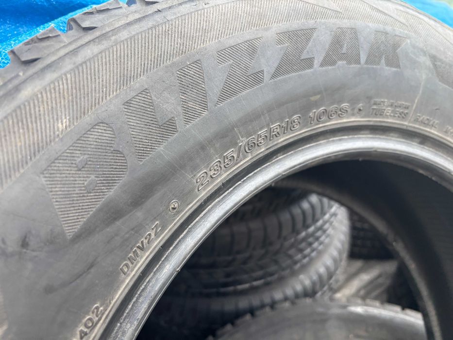 235-65-R18 BRIDGESTONE BLIZZAK комплект 4 штуки зимней резины GERMANY