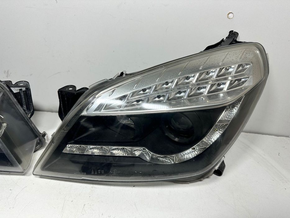 Lampy przód Daylight LED Opel Astra H 04-10 Czarne cana za 2st