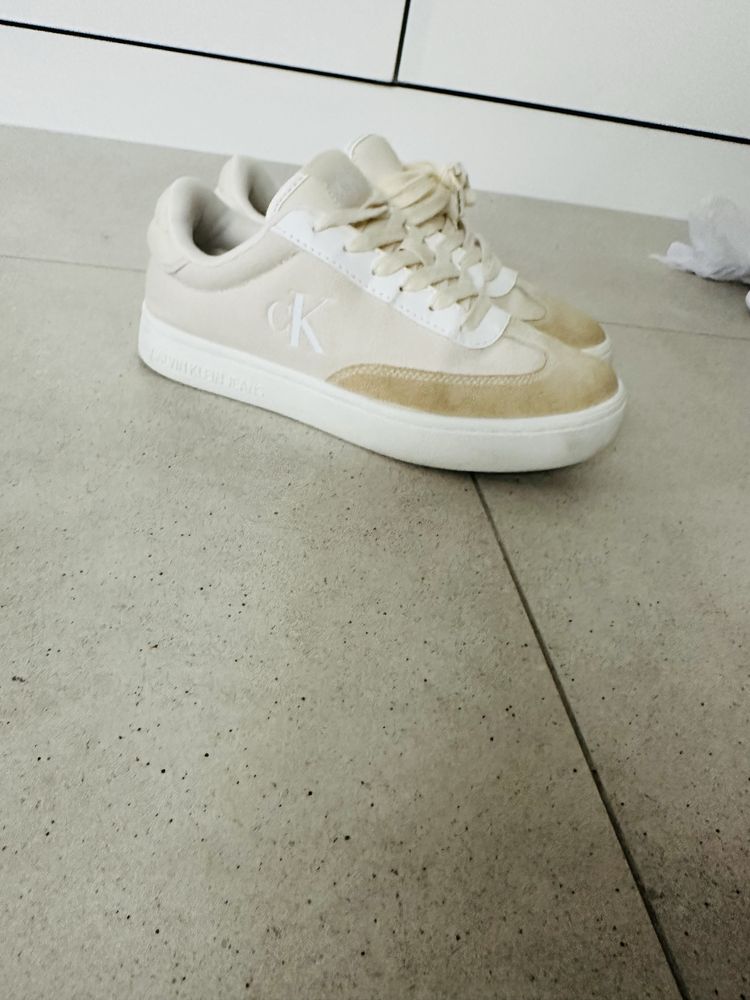 Calvin Klein sneakersy adidasy sznurowane trampki 37 23,5cm