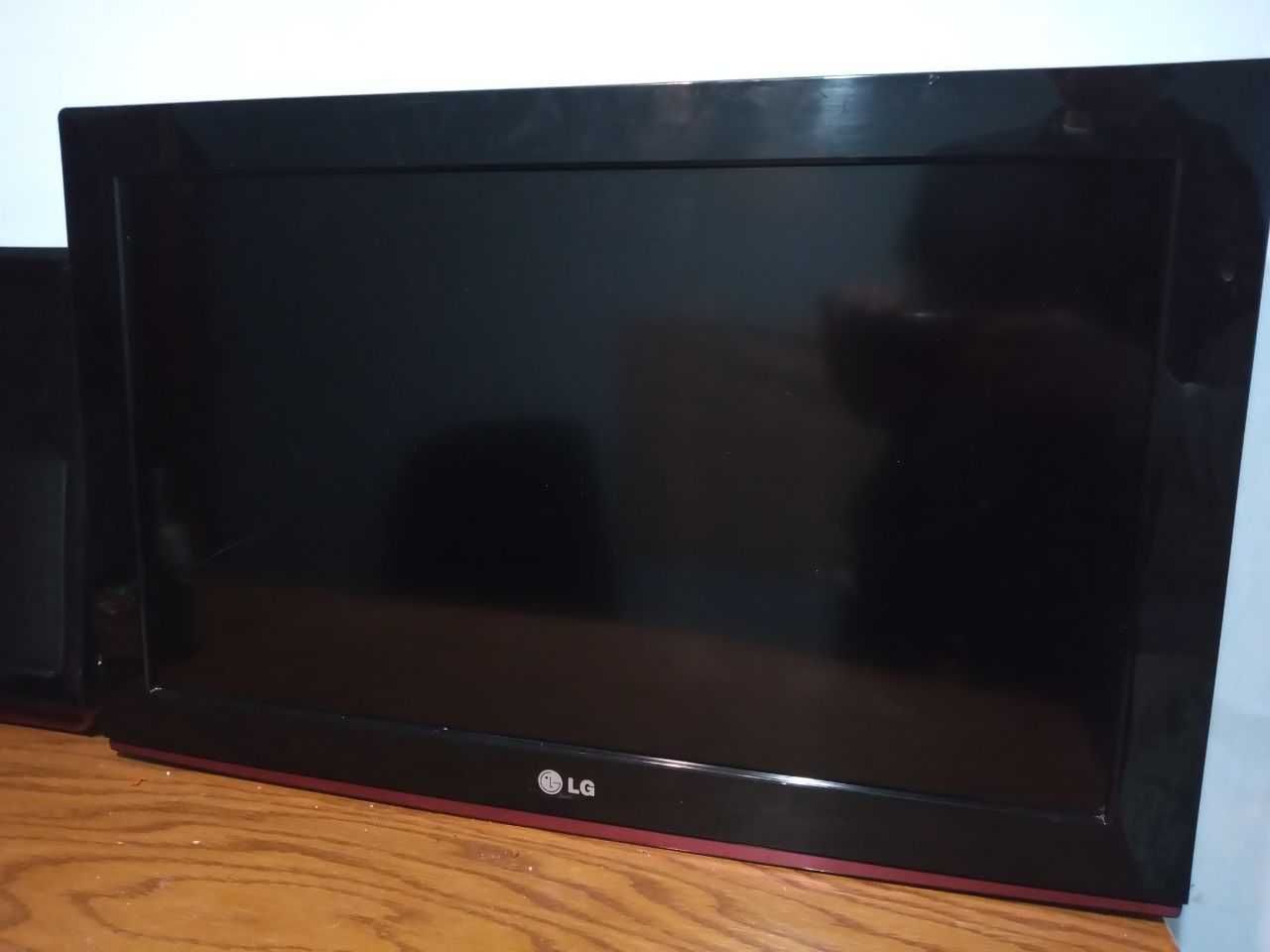 telewizor 26" lg 26ld350