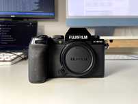 Aparat Fujifilm X-S10  body (Przebieg 13 636 + 2 baterie i ładowarka)