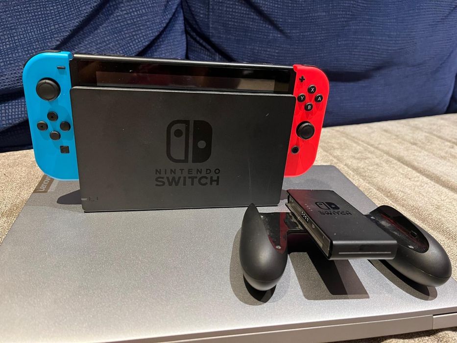 Nintendo Switch 1 como nova + Mario Kart Deluxe