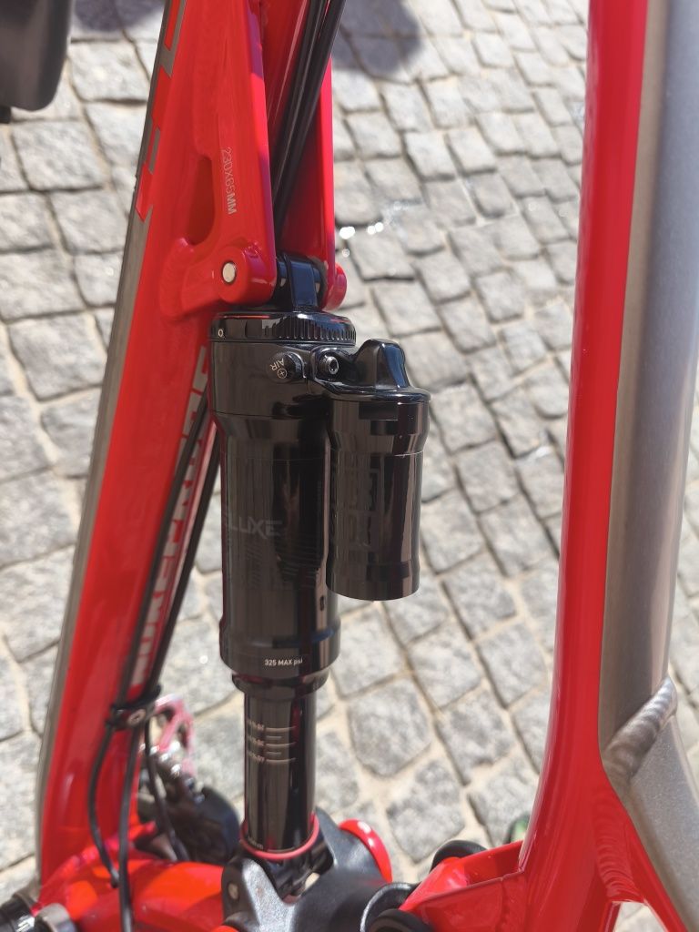 Nukeproof mega enduro