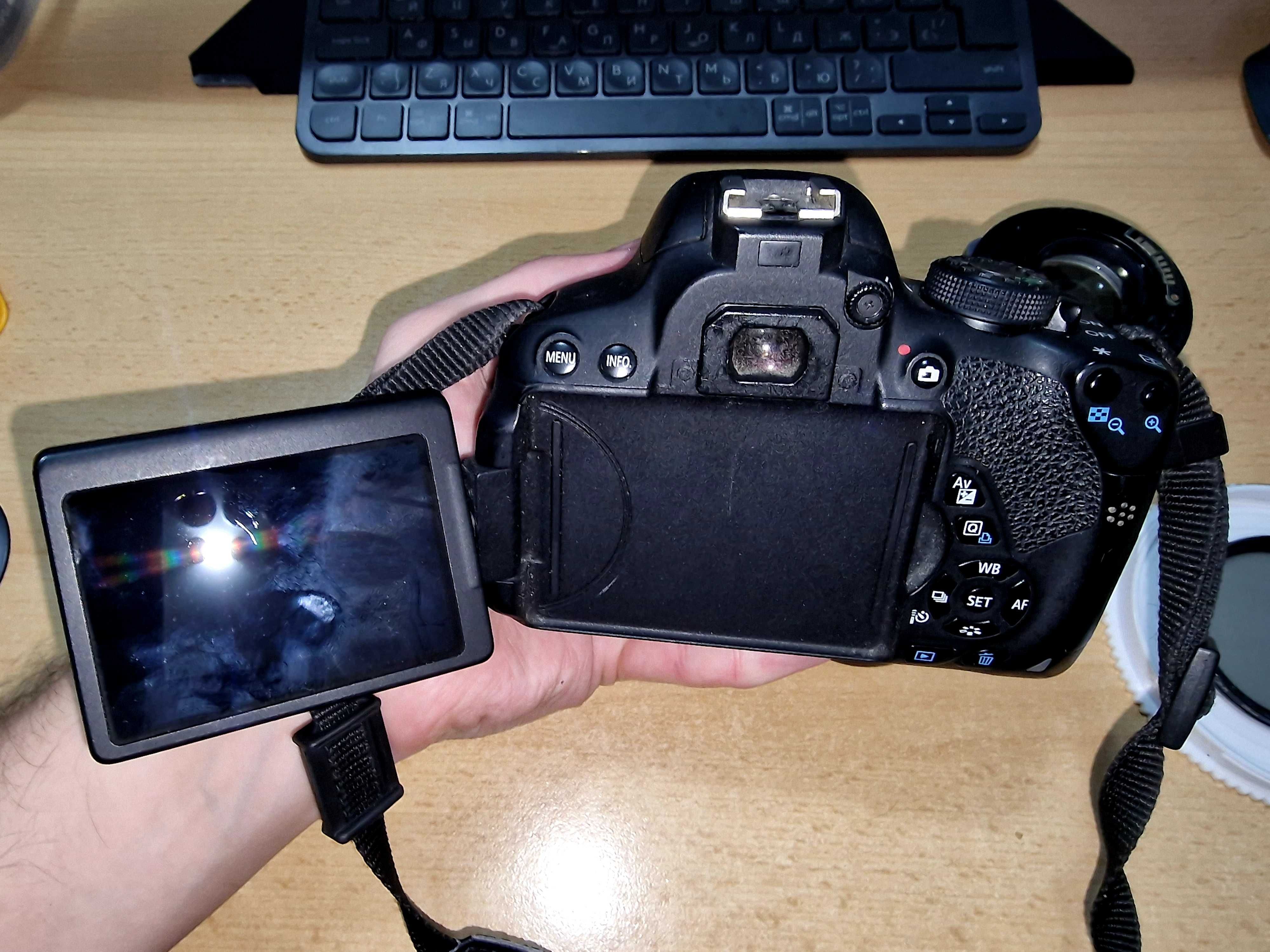 ZESTAW dla fotografa: kamera Canon 700D + obiektywy, filtry i więcej!