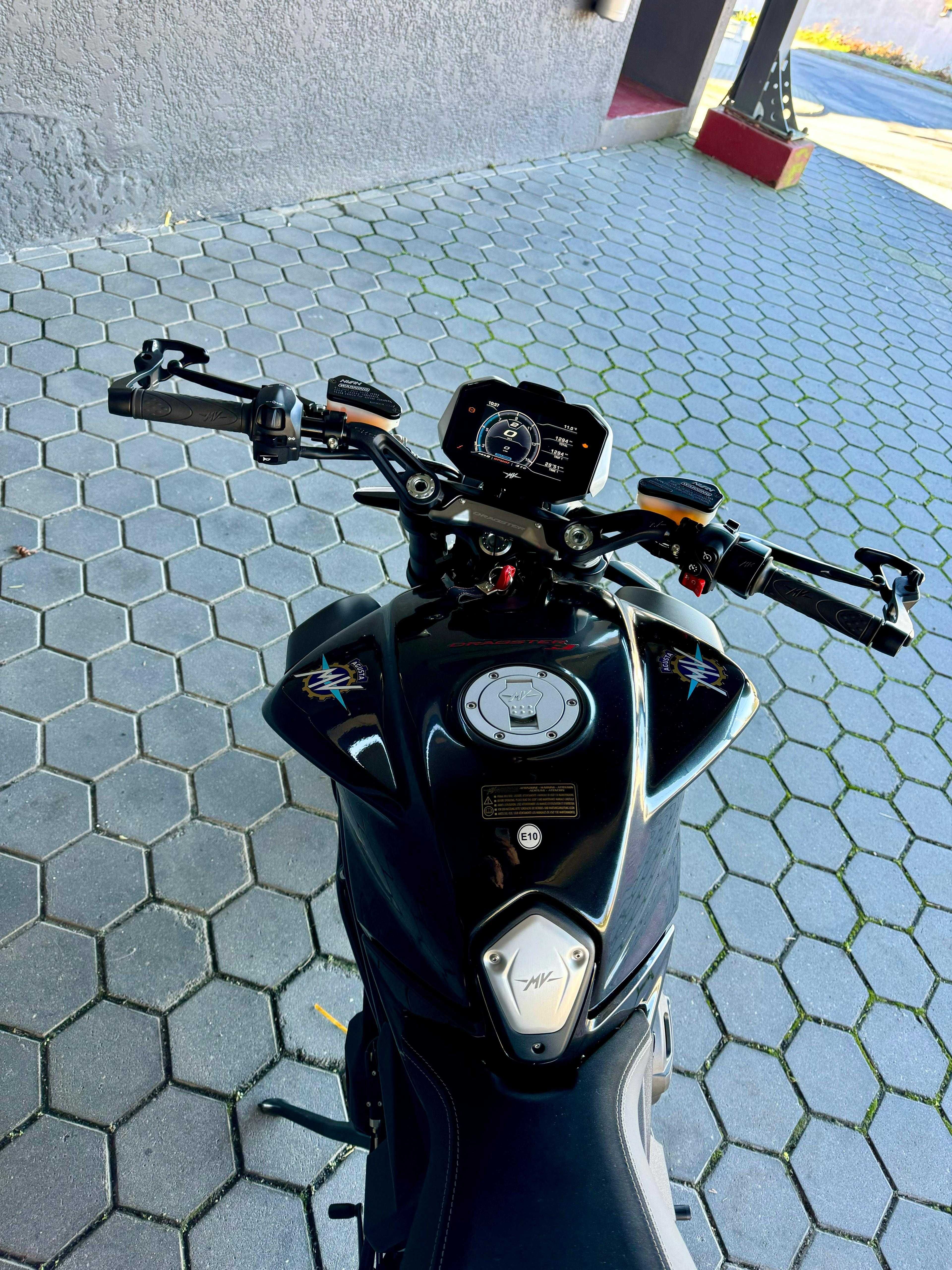 MV Agusta Dragster R 2024
