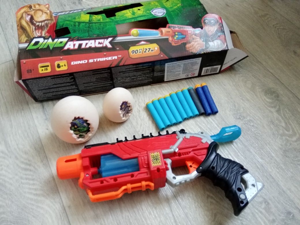 Бластер скорострельный Zuru X-shot dino attack straiker