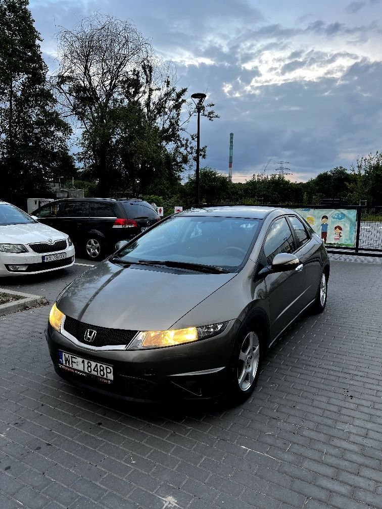Honda Civic 1.8B V-Tec 140Km PL Salon 2KL Książka Serwis Manual 6Bieg