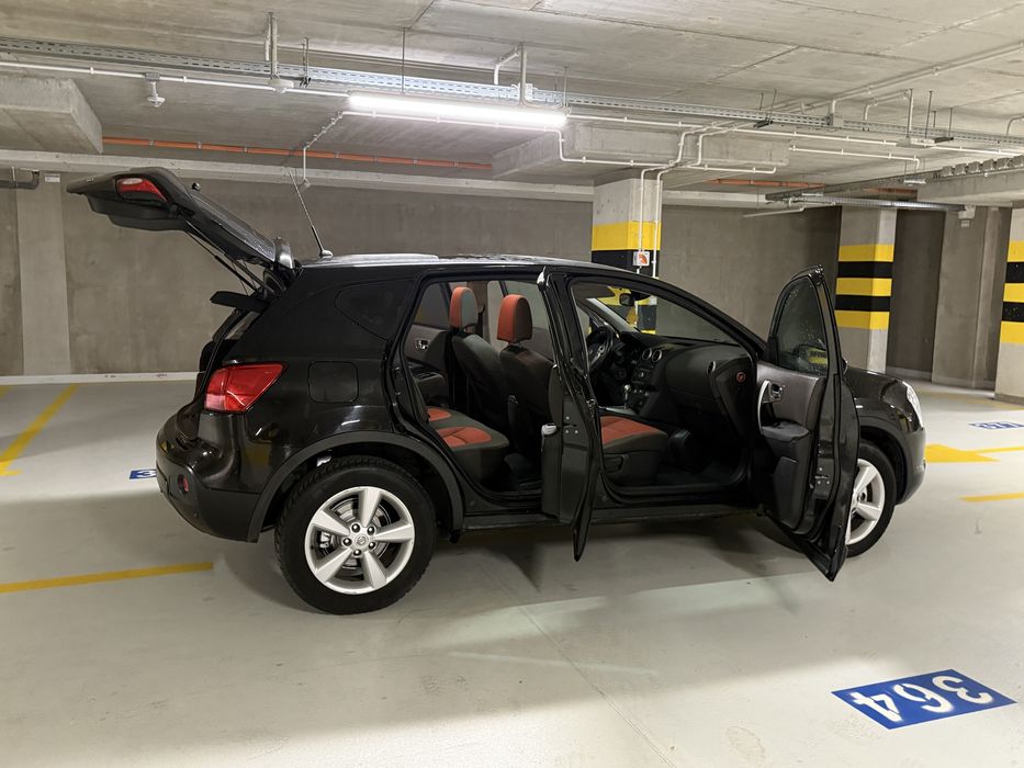 Nisan Кашкай  4:4 /2.0 D