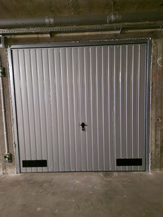 Bramy garażowe uchylne/ dwuakrzydłowe/ drzwi stalowe  PRODUCENT