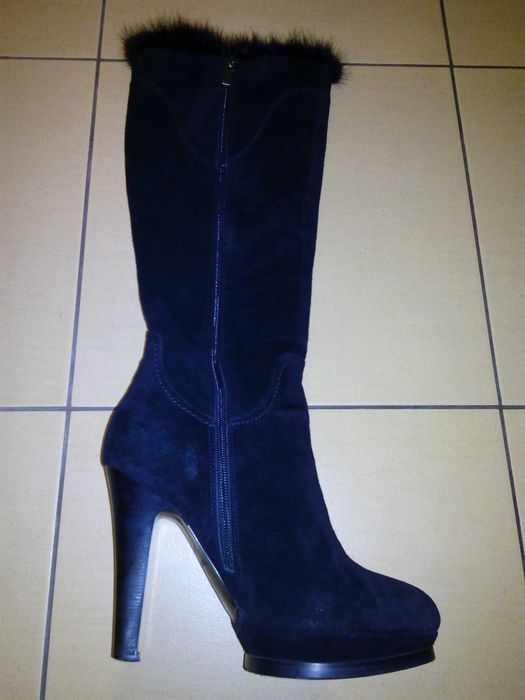Чоботи жіночі зимові замшеві, розмір - 37.