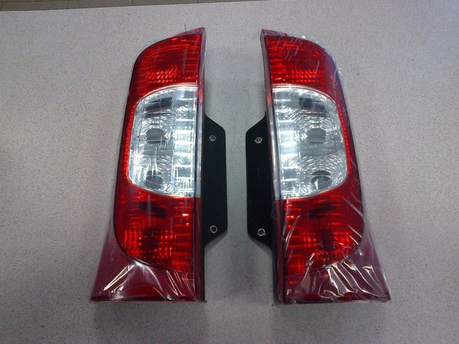 LAMPA TYLNA CITROEN NEMO PEUGEOT BIPPER NOWA