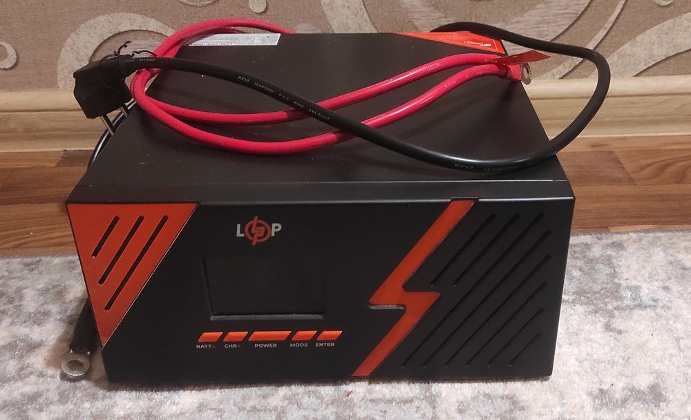 ДБЖ Logicpower lpm-psw-1500va