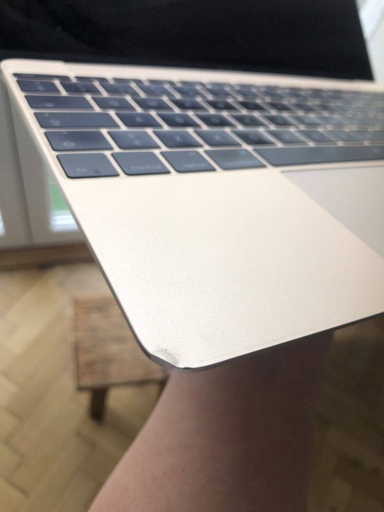 Macbook z matryca do wymiany! 12 Cali