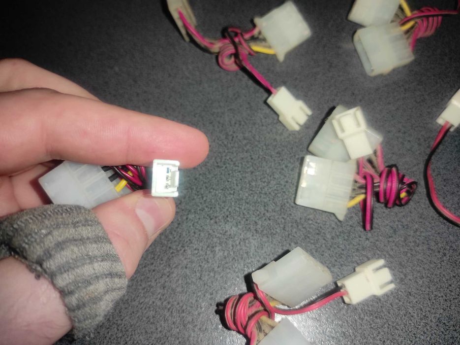 Продам провода 3pin molex