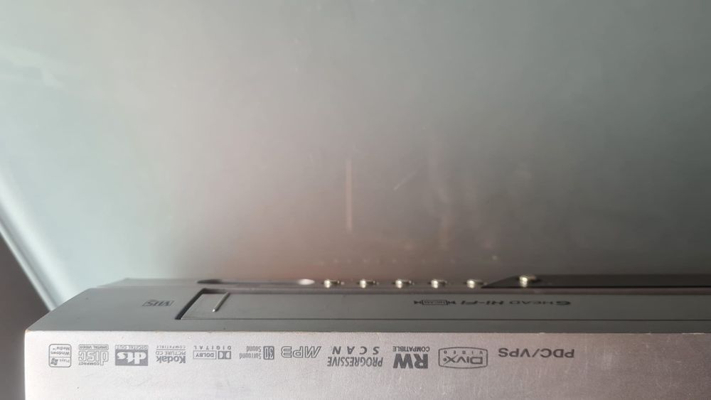 LG DVD Player/Video cassete recorder