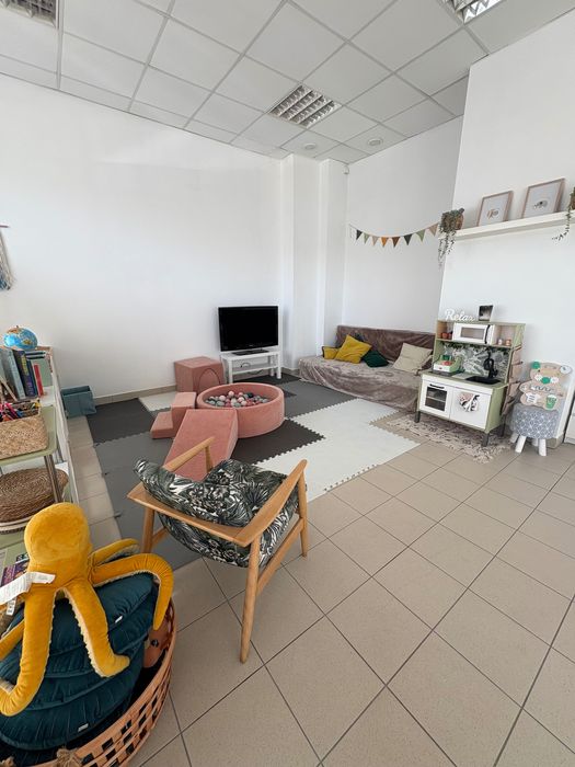 Do wynajęcia lokal w centrum Chyloni