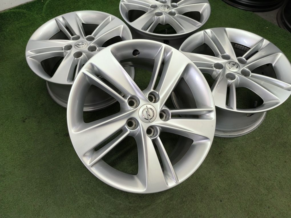 17" felgi 5x115 et45 Czujniki Opel Astra J Zafira Insignia B Wysyłka