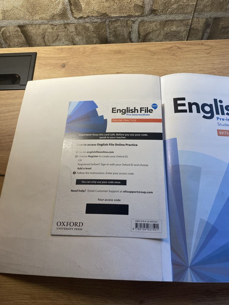 English File Pre-intermediate